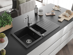 Mexen Matias Granitspüle 1,5-Schüsseln mit Abtropffläche und Küchenarmatur Carla schwarz/silber metallic - 6502-73-670700-00