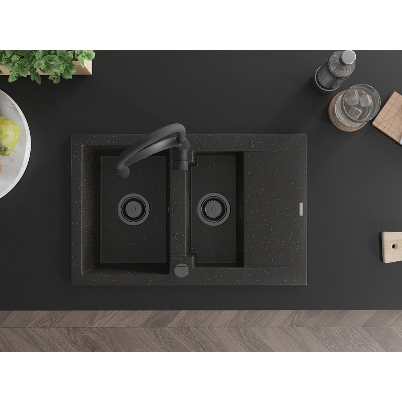 Mexen Gaspar Graniittinen 1,5-allaskokoinen pesuallas valutustasolla ja Aster-keittiöhanalla, musta/kultametalli