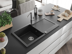 Mexen Leo Granitspüle 1-Becken mit Abtropffläche und Küchenarmatur Flora, schwarz/silberner Metallic - 6501-73-670401-00