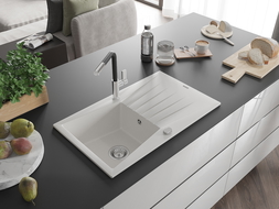 Mexen Cesar granite sink 1-bowl with drainer and Flora kitchen tap, white - 6514-20-670401-07