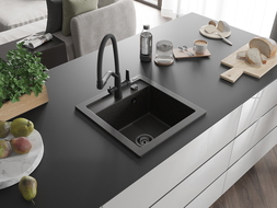 Mexen Vito Granitspüle 1-Becken mit Küchenarmatur Duo, Schwarz/Gold Metallic - 6503-75-671701-70-B