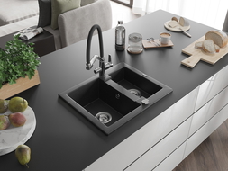 Mexen Carlos 1,5-Becken-Granitspüle mit Mischbatterie Duo, Schwarz/Silbermetallic - 6518-73-671701-07