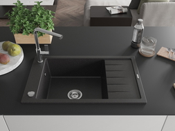 Mexen Elias Granitspüle 1-beckig mit Abtropffläche und Küchenarmatur Flora, schwarz/silber metallic - 6511-73-670401-00