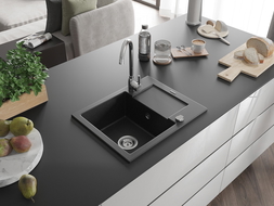 Mexen Enzo Granitspüle 1-becken mit Abtropffläche 576 x 465 mm, schwarz/silber-metallic, Siphon chrom - 6506571005-73